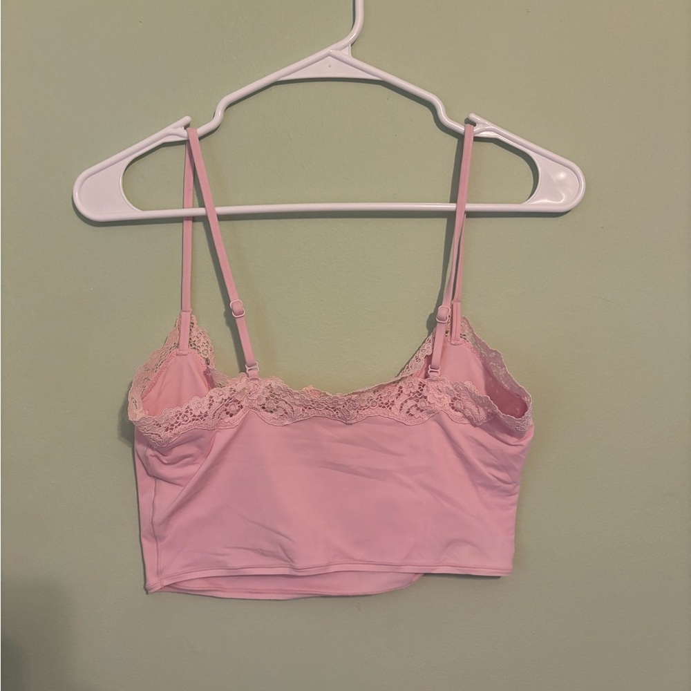 SKIMS Blush Lace Cami - Picture 3 of 3